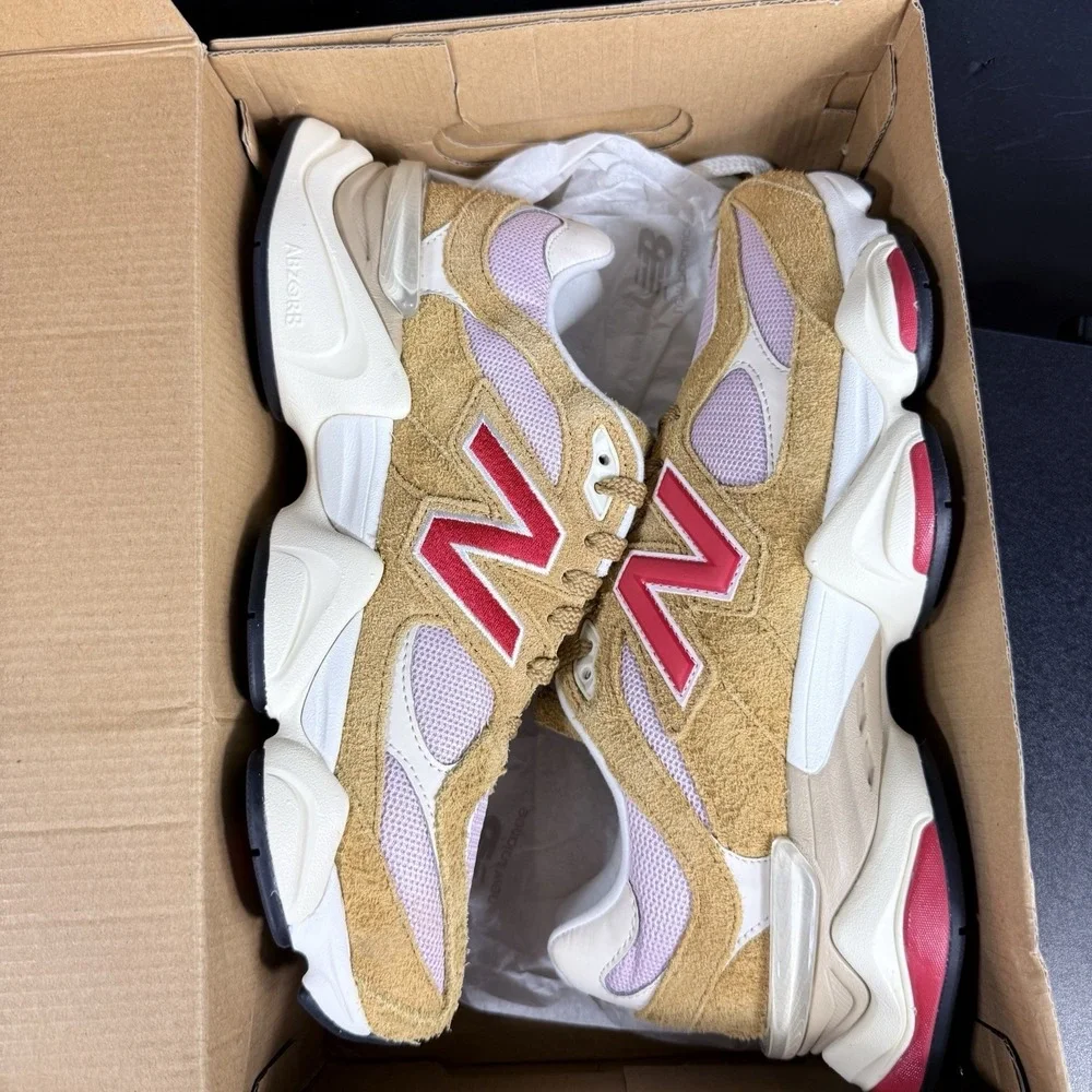 New Balance 9060 Shoes Men's 10.5 Womens 12 U9060GEA Tan Beige Pink Sneakers - Picture 11 of 14